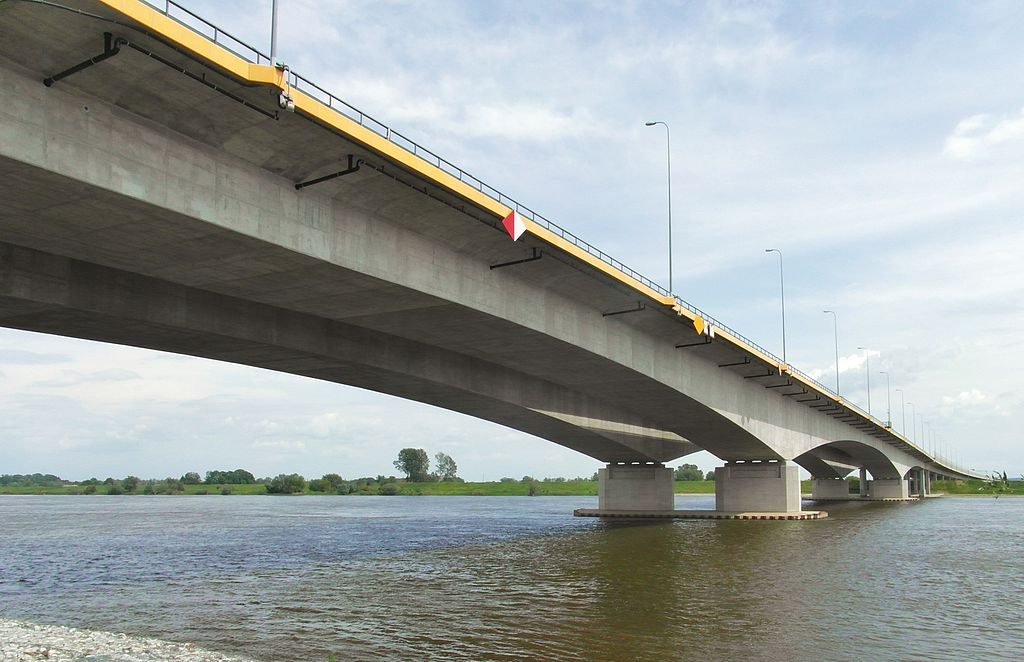 Most autostradowy pod Grudziądzem - Autor: Dalu84 Źródło: commons.wikimedia.org