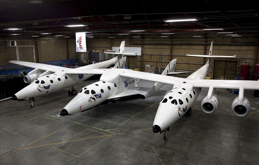 SpaceShipTwo i WhiteKnightTwo - Źródło: Virgin Galactic/Mark Greenberg