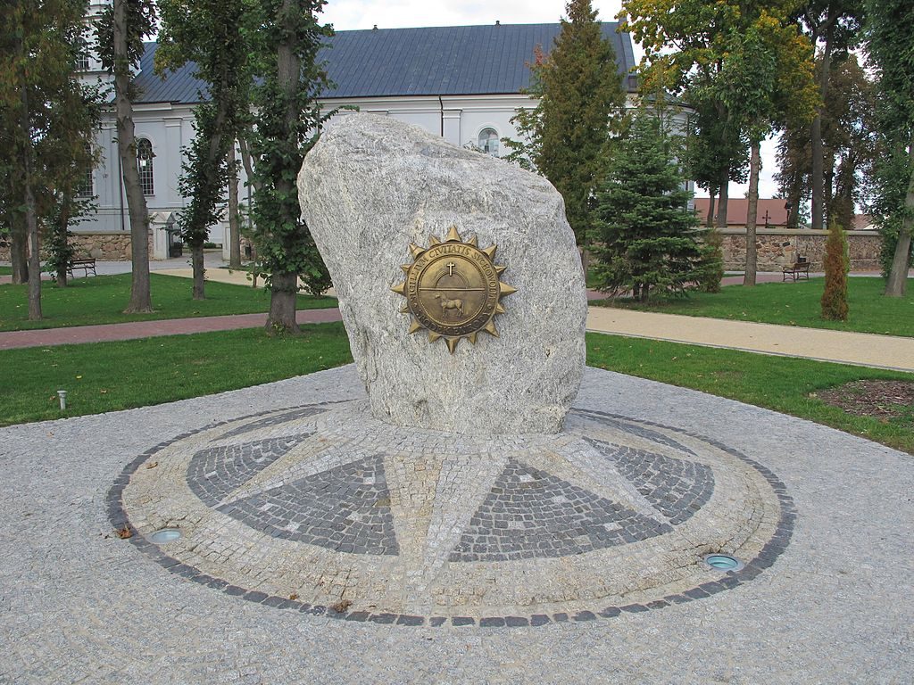 Środek Europy w Suchowoli - Autor: Krzysztof Kundzicz Źródło: commons.wikimedia.org