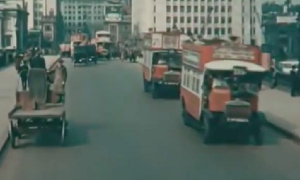 Londyńskie Czerwone Autobusy B-Type