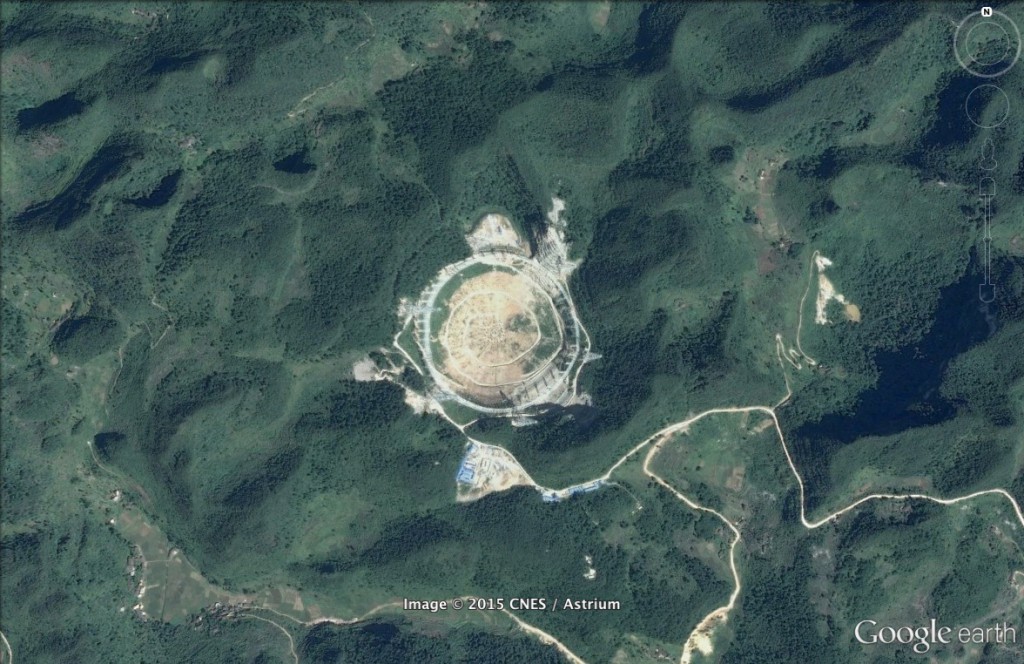 Gigantyczny radioteleskop w Chinach - 10 niezwykłych miejsc na świecie - Źródło: Google Earth