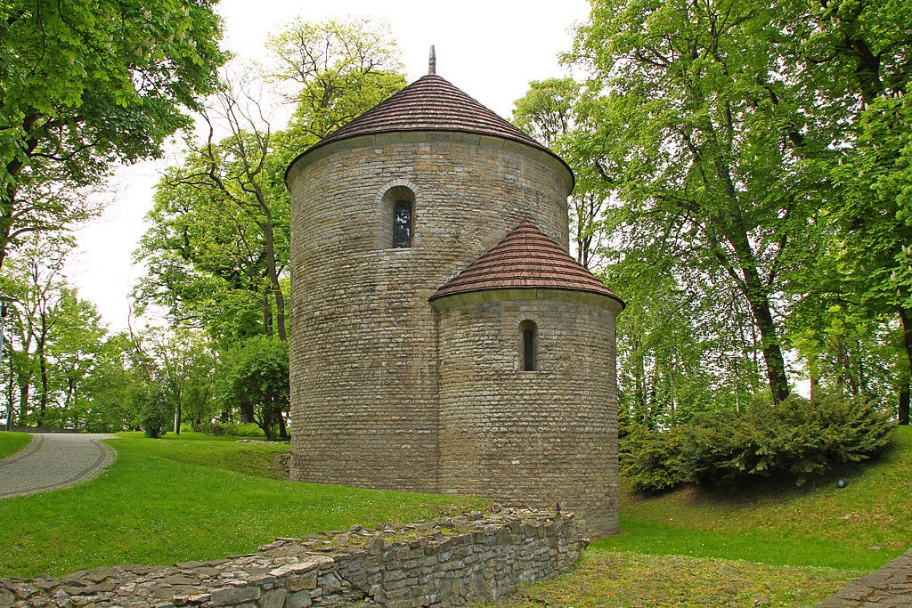 Romańska Rotunda w Cieszynie - Źródło: commons.wikimedia.org Foto: Pankrzysztoff