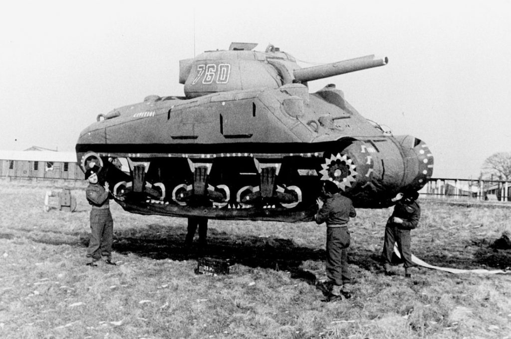 Dmuchane czołgi - Armia Duchów - 10 ciekawostek z frontów II wojny światowej