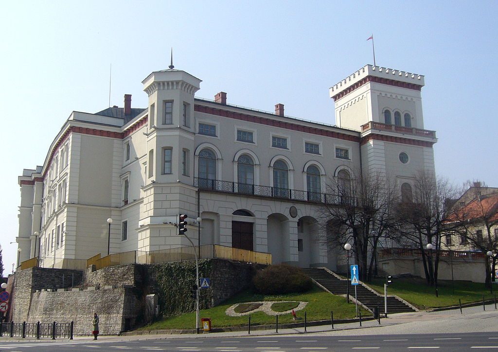 Zamek Książąt Sułkowskich w Bielsku Białej - Źródło: commons.wikimedia.org Foto: Gaj777