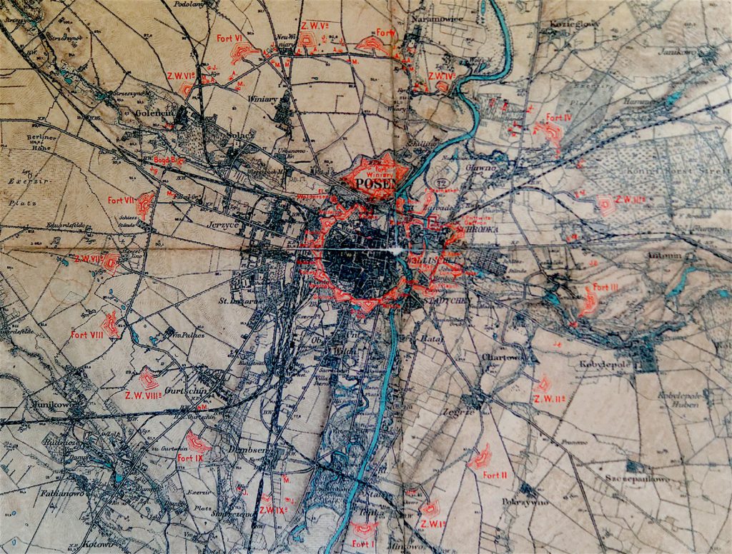 Mapa Twierdzy Poznań z zaznaczonym obiektami twierdzy poligonalnej (w środku) i fortowej (na zewnątrz) - Foto: zbiory Fort Va