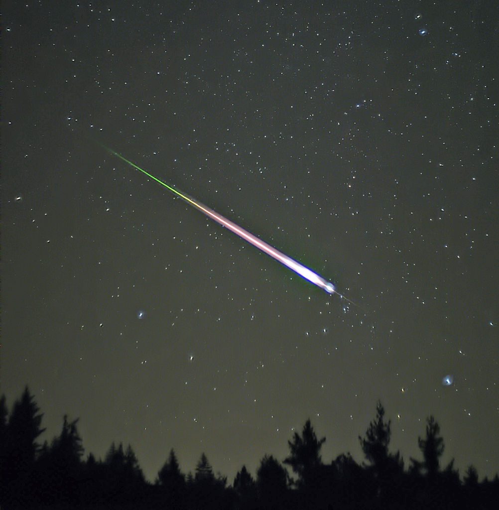 Zdjęcie meteoru z dnia 17 listopada 2009 roku - Źródło: commons.wikimedia.org Foto: Navicore