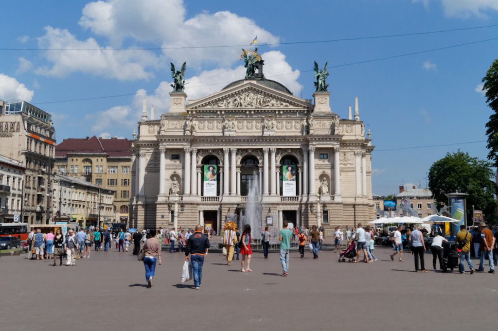 Piękna Opera Lwowska - Wyjazd turystyczny na Ukrainę