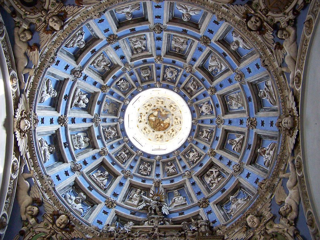 Sklepienie kopuły w Kaplicy Rodziny Boimów - Źródło: commons.wikimedia.org Foto: Lestat (Jan Mehlich)