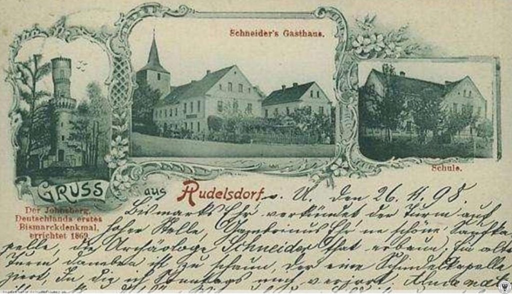 Stara niemiecka pocztówka, najstarsza Wieża Bismarcka jest po lewej stronie - Źródło: dolny-slask.org.pl