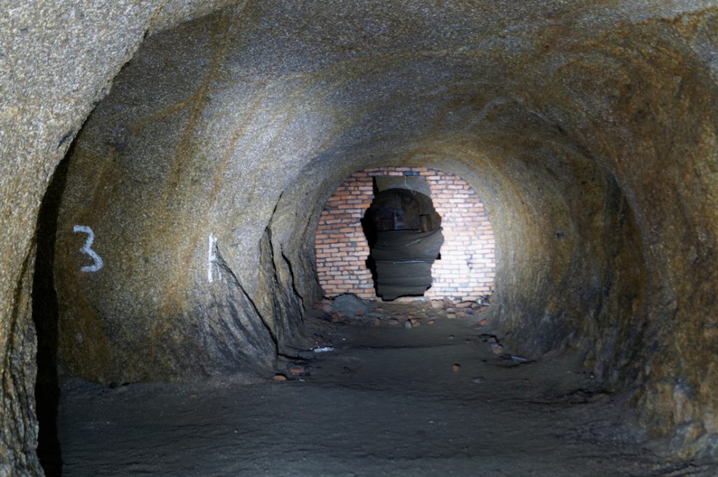 Jeleniogórskie podziemia pod Wzgórzem Kościuszki to dość gęsty labirynt korytarzy