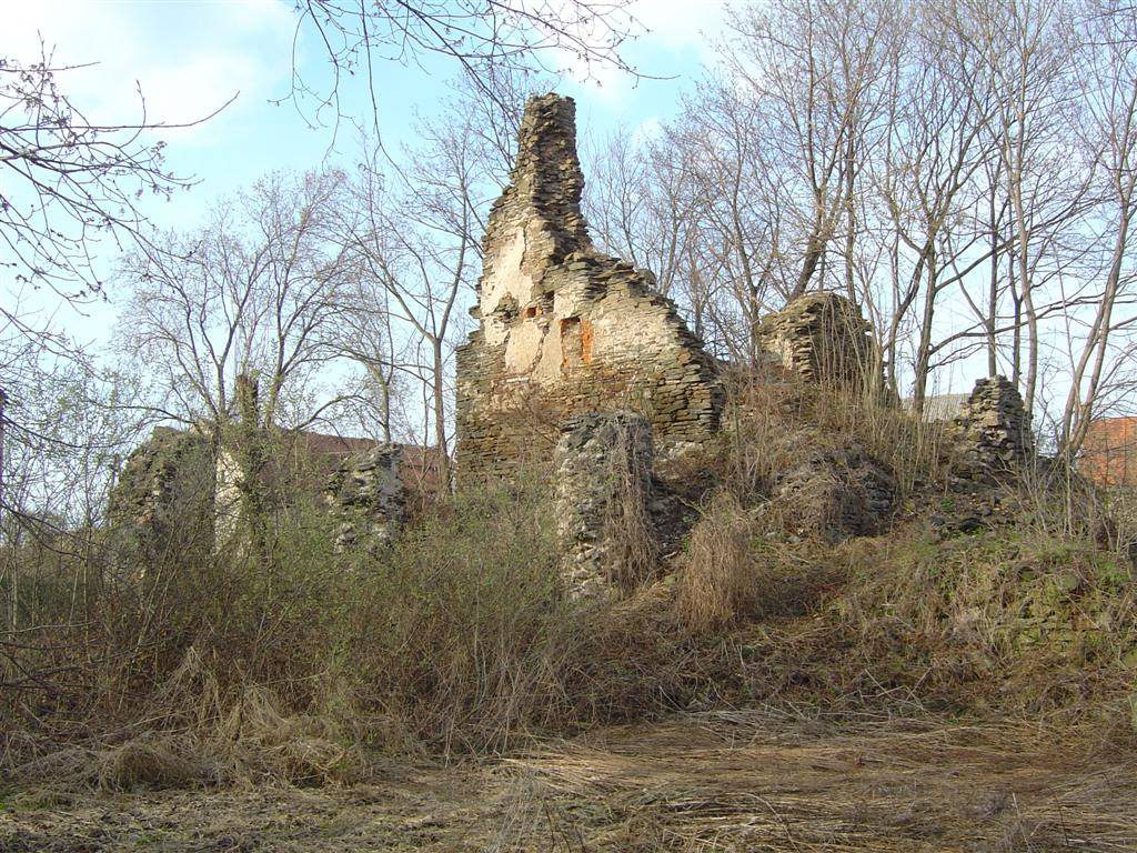Zamek Kłaczyna - Foto: labiryntarium.pl