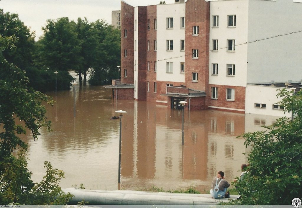 Powódź w Opolu - Ul. Hallera - Źródło: dolny-slask.org.pl
