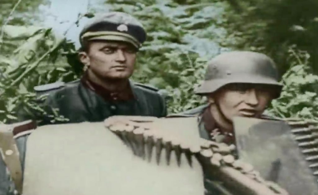 Żołnierze Waffen-SS na froncie zachodnim