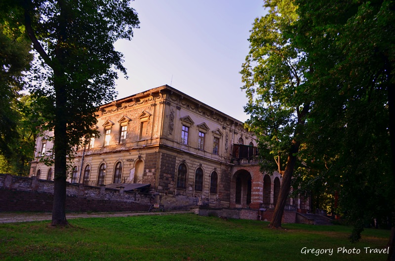 Pałac w Pilicy - Foto: Grzegorz Posała