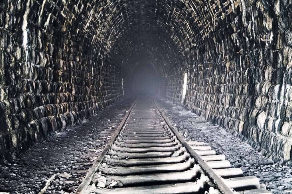 Tunel pod Przełęczą Kowarską