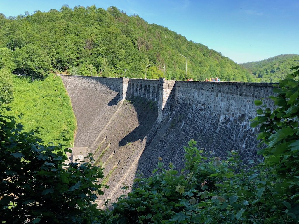 Zapora wodna w Zagórzu Śląskim